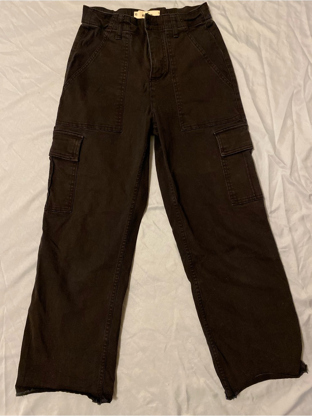 Hollister Women’s XS ultra high-rise utility/cargo jean